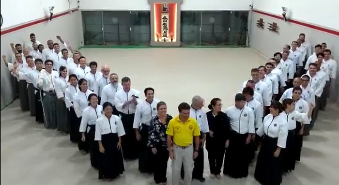Professor José Geraldo do Tênis Club de Campos participou do Curso Aperfeiçoamento Técnico